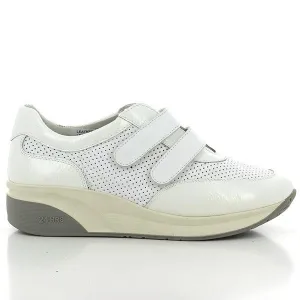 24 Hrs 23203 White Sneakers