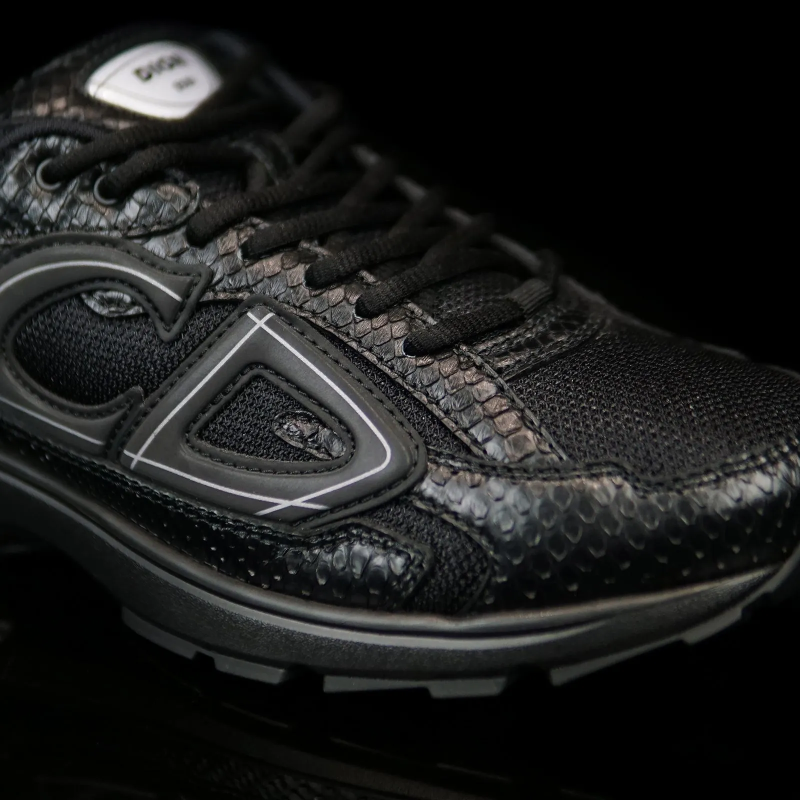 B30 Sneakers Python