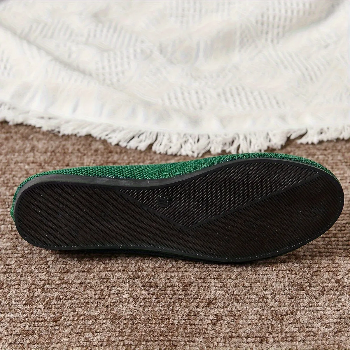 Breathable Womens Casual Knitted SlipOn Flats