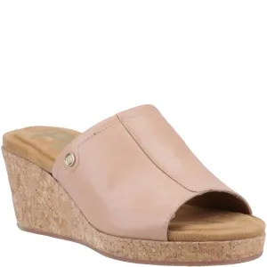 Cafe Creme Willow Slide Wedges