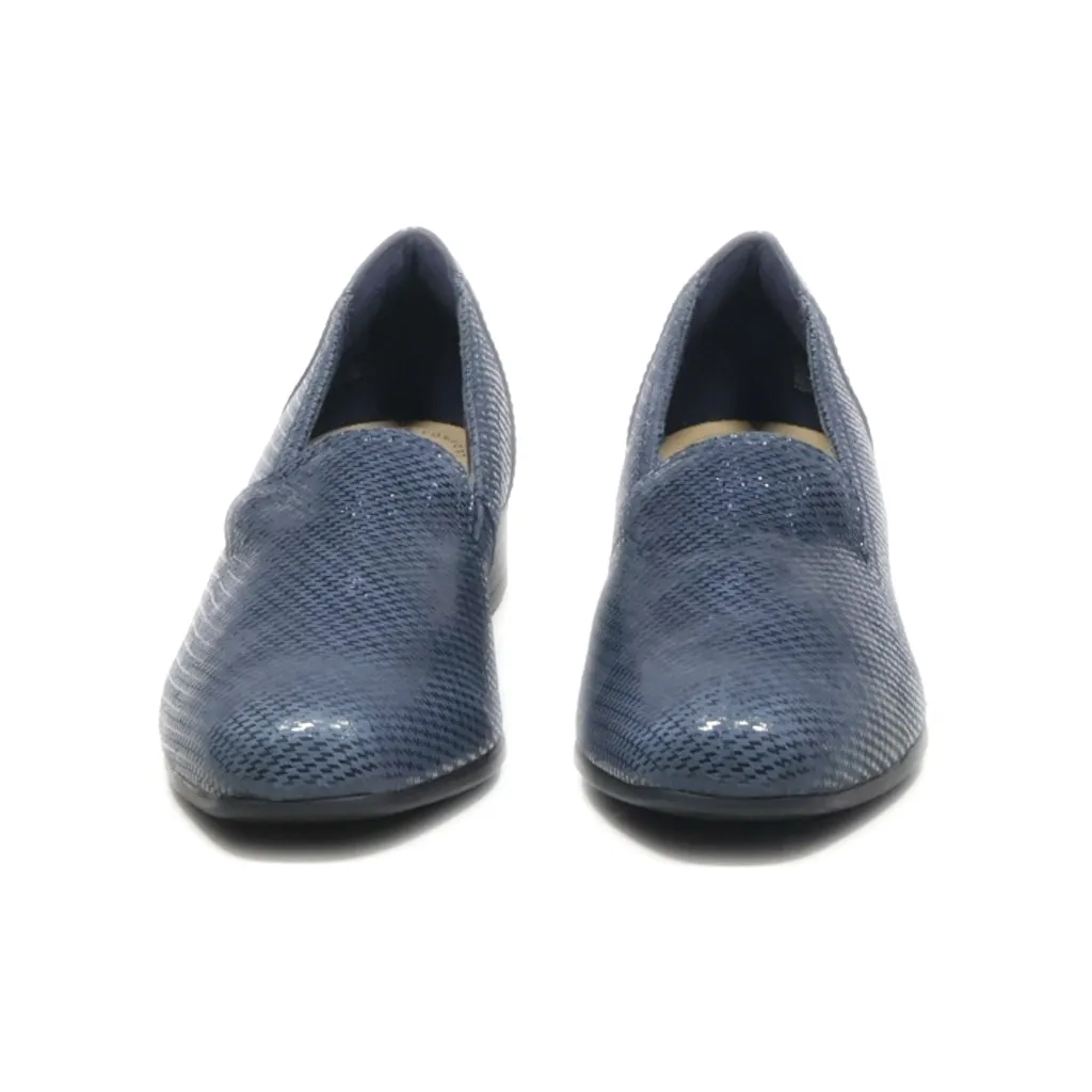 Clarks Loafers Fabric Blue Colour For Women
