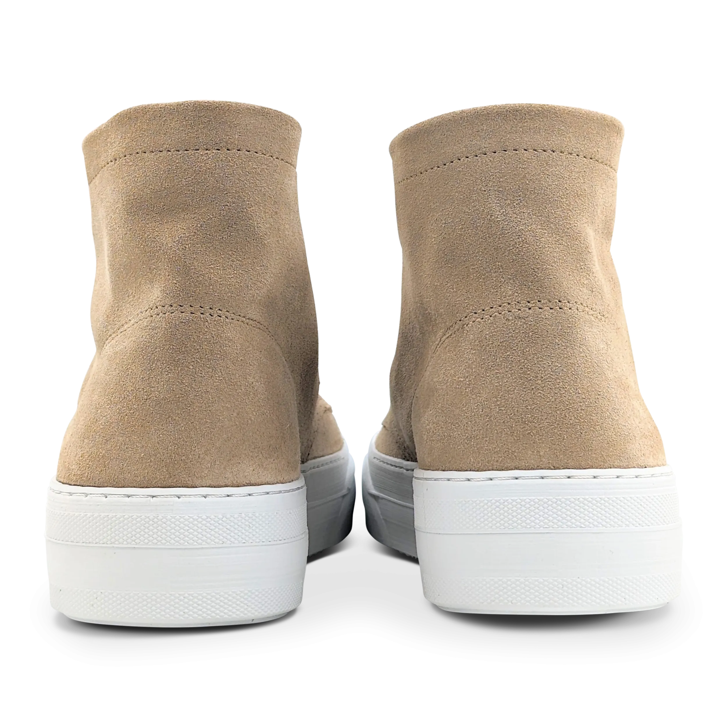 Conscious Chucky Hightop in Cappucino Suede with White Sole