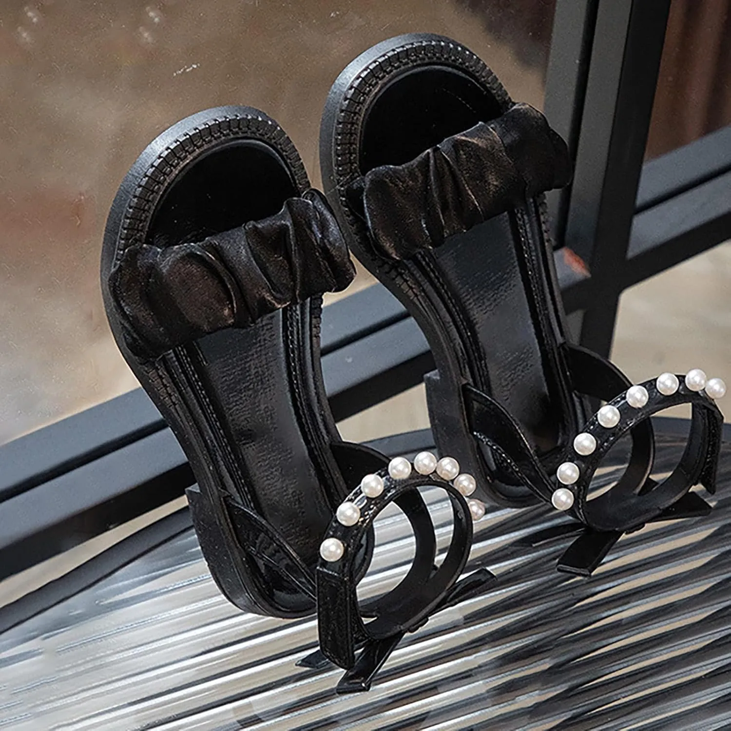 Girls Low Heel Sandals Pearl Ankle Strap Open Toe Lightweight Sandals Kids Cute Princess Shoes Dress up Wedding Outdoor