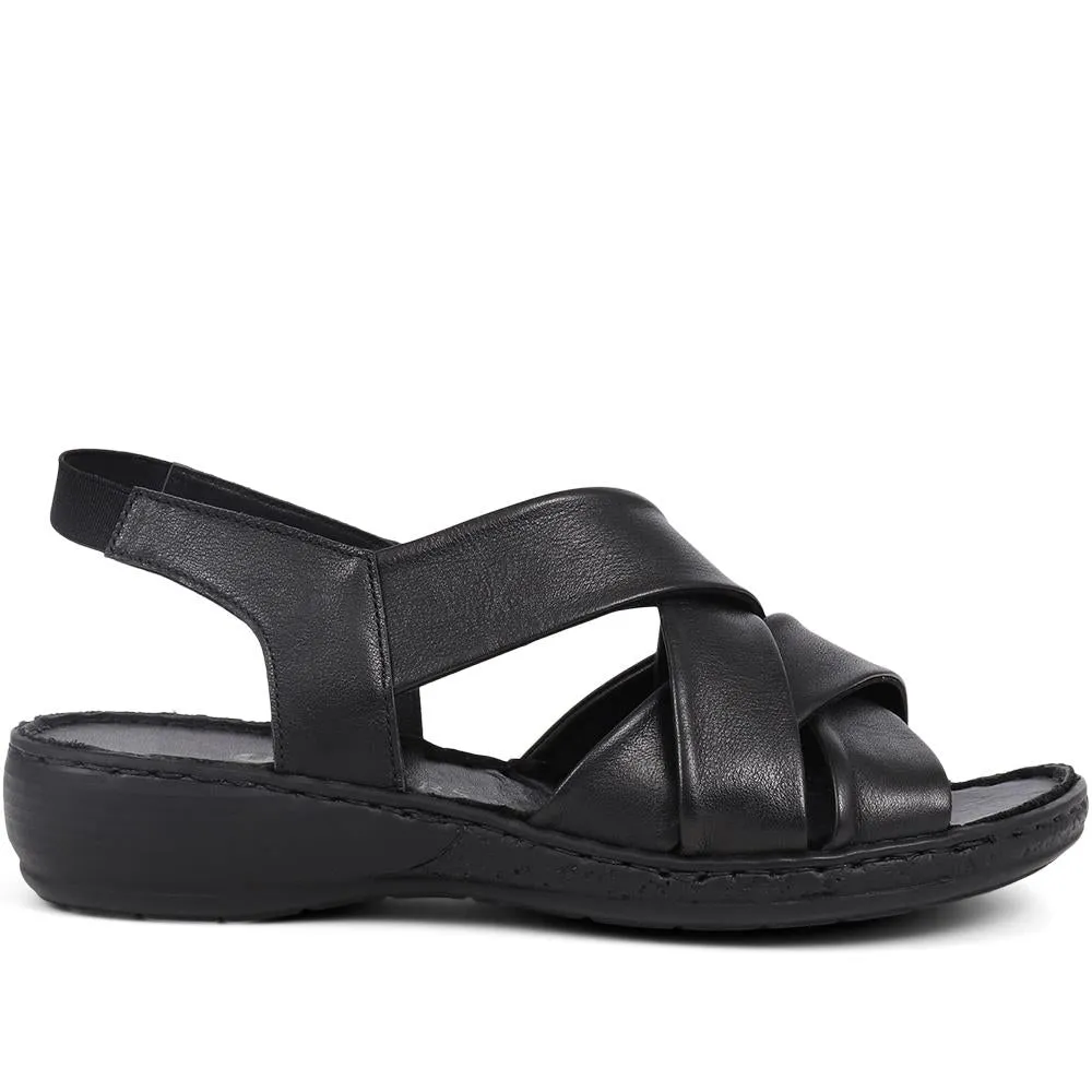 Leather Cross-Strap Sandals - LUCK39001 / 325 519