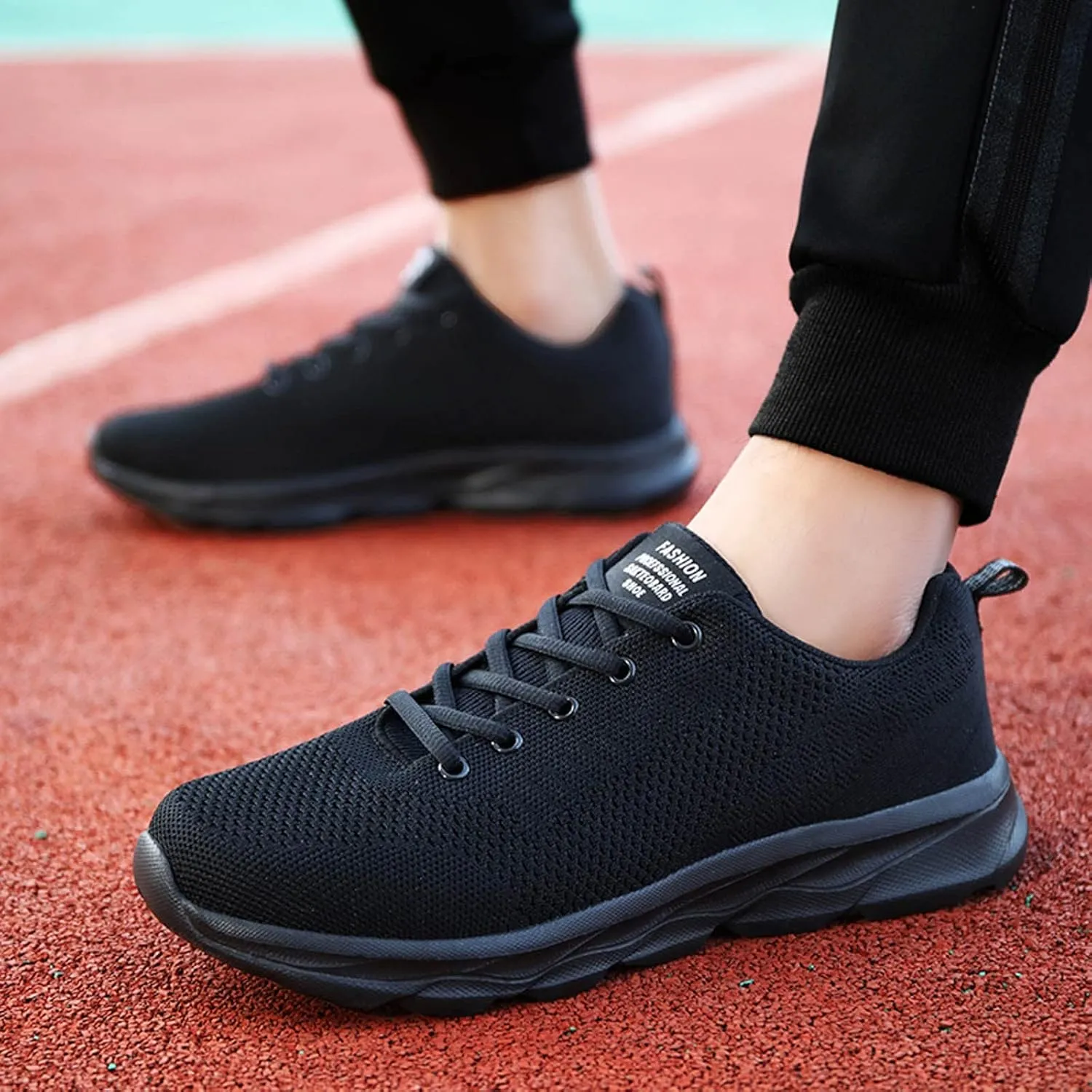Men's Lightweight Non Slip Barefoot Shoes Comfortable Workout Shoes Breathable Mesh Lace Up Sneaker for Men