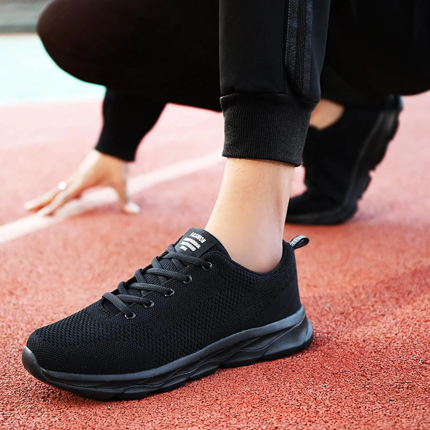 Men's Lightweight Non Slip Barefoot Shoes Comfortable Workout Shoes Breathable Mesh Lace Up Sneaker for Men