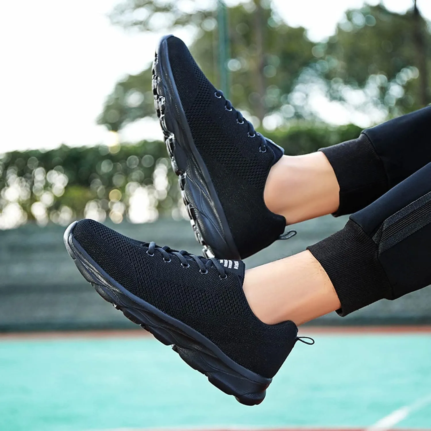 Men's Lightweight Non Slip Barefoot Shoes Comfortable Workout Shoes Breathable Mesh Lace Up Sneaker for Men
