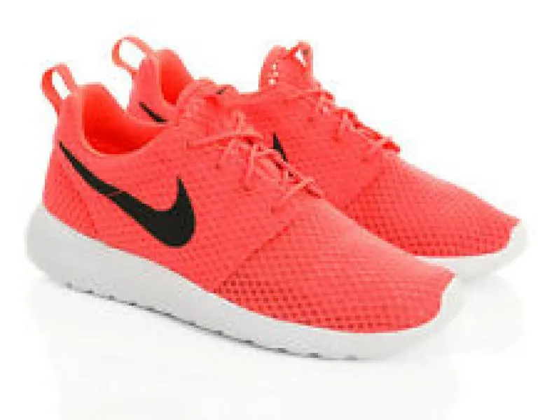 NIKE - Men - Roshe Run - Lava/Black/White