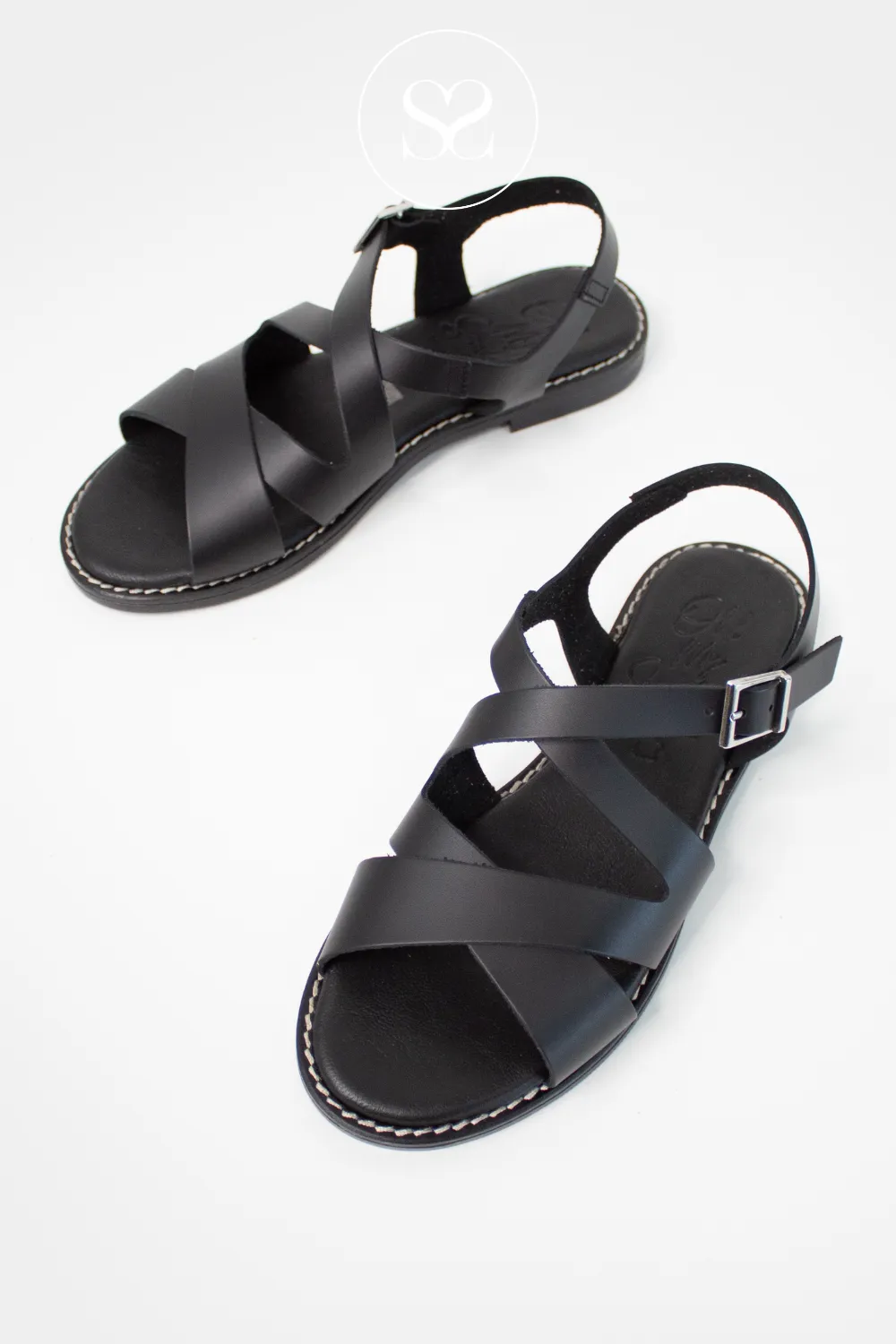 OH MY SANDALS 5572 BLACK LEATHER FLAT SANDALS