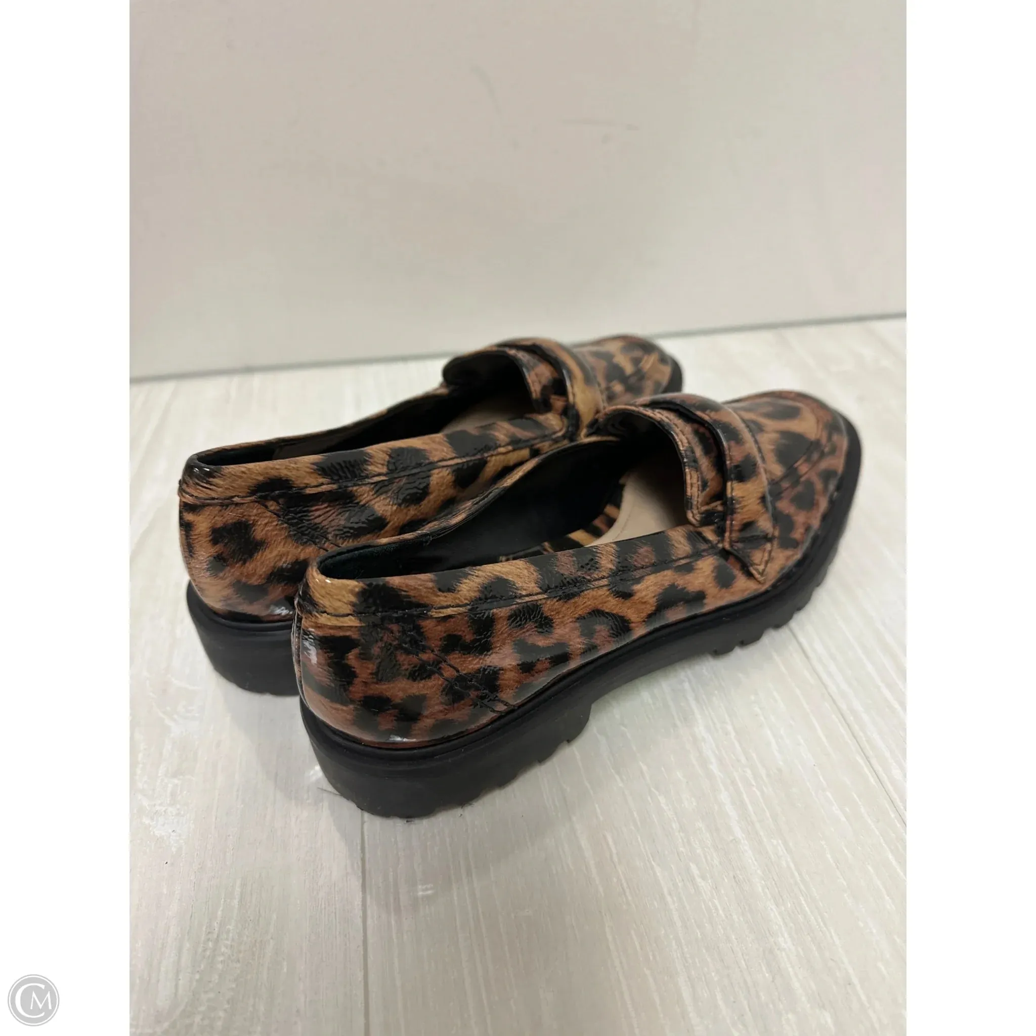 Shoes Flats By Cmb In Animal Print, Size: 8.5