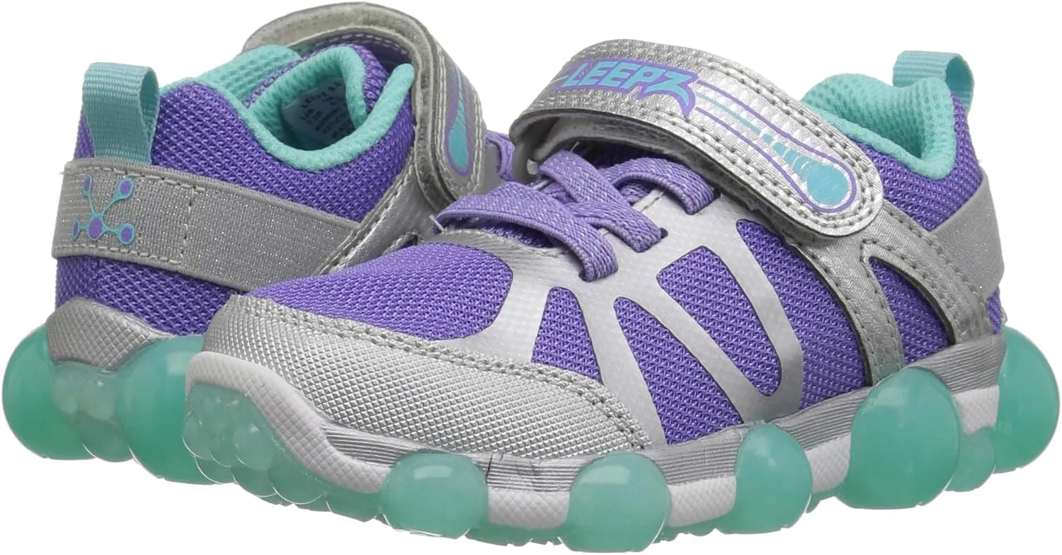 Stride Rite Todddler and Little Girls Leepz 3.0 Light-Up Sneaker