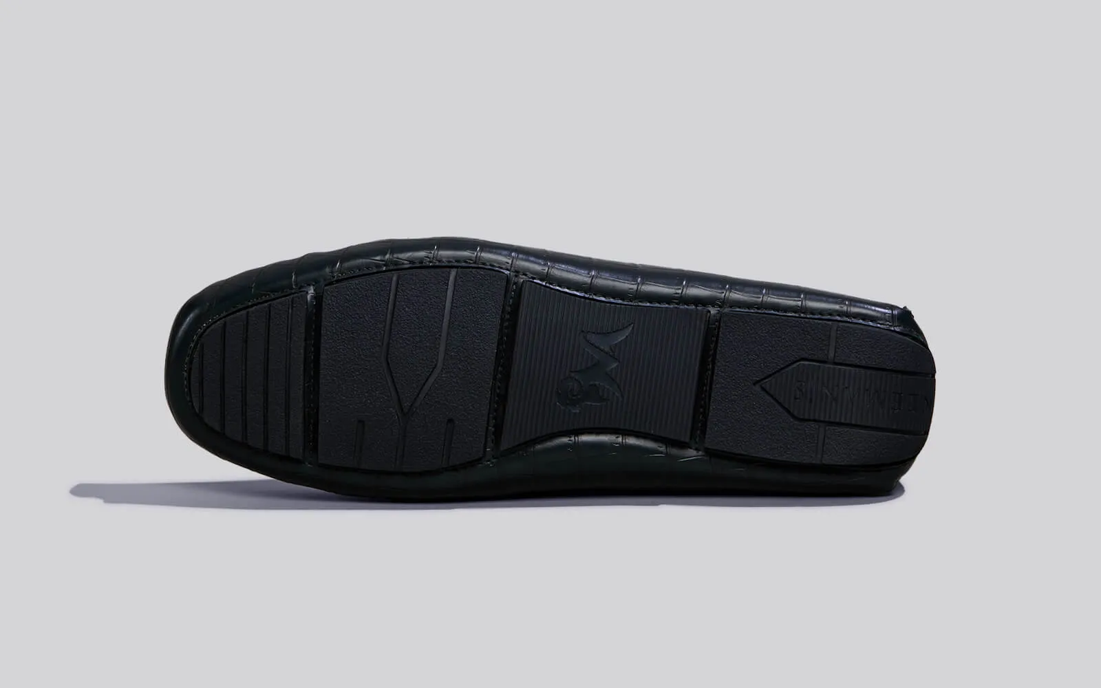 The Charmers : Black