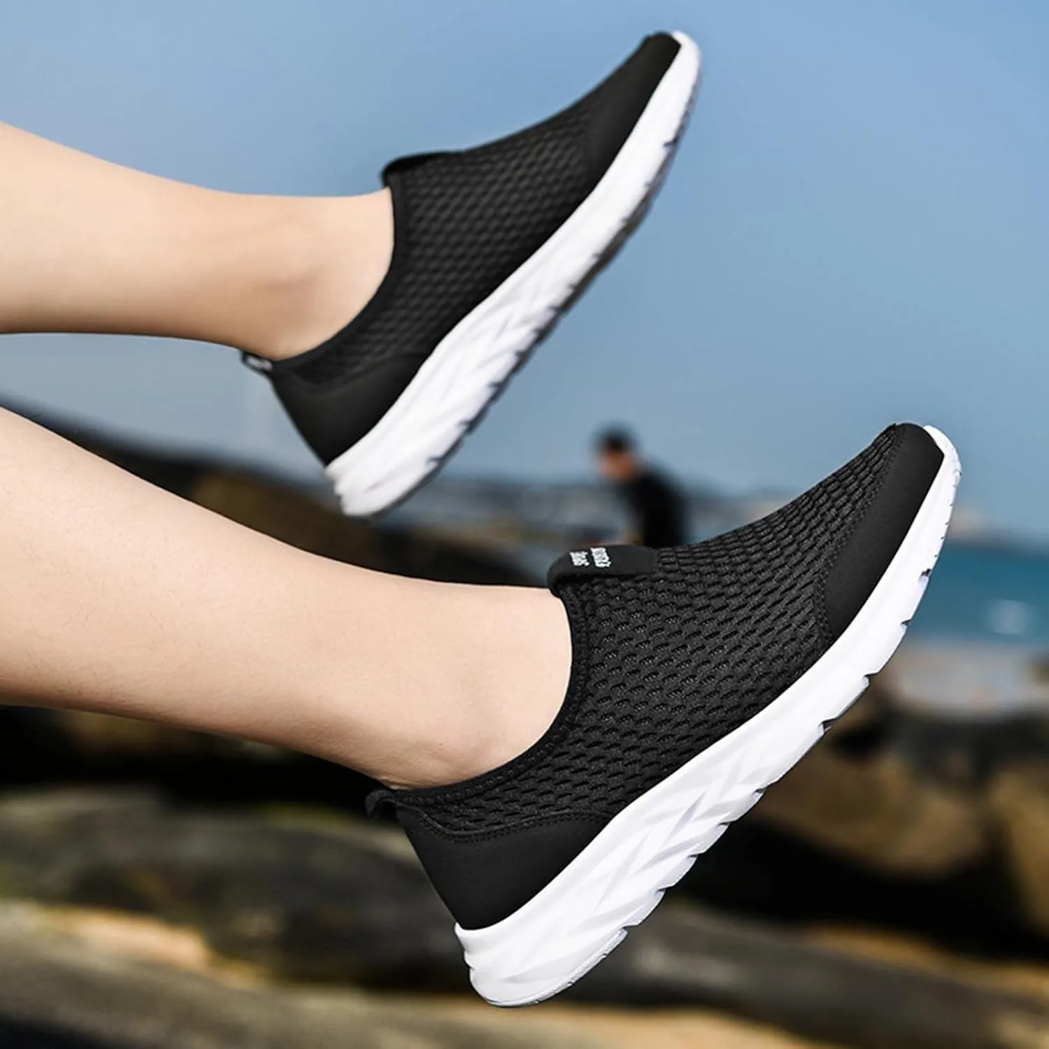 Women Casual Slip On Sneakers Breathable Knit Walking Shoes Lightweight Loafers Non Slip Comfortable Flats