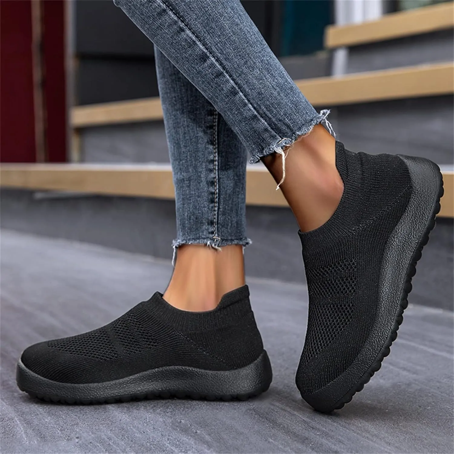 Women's Sneakers Wide Lightweight Work Slip Resistant Breathable Mens Black Running Shoes Women's Loafers with Arch Support Men Sneakers