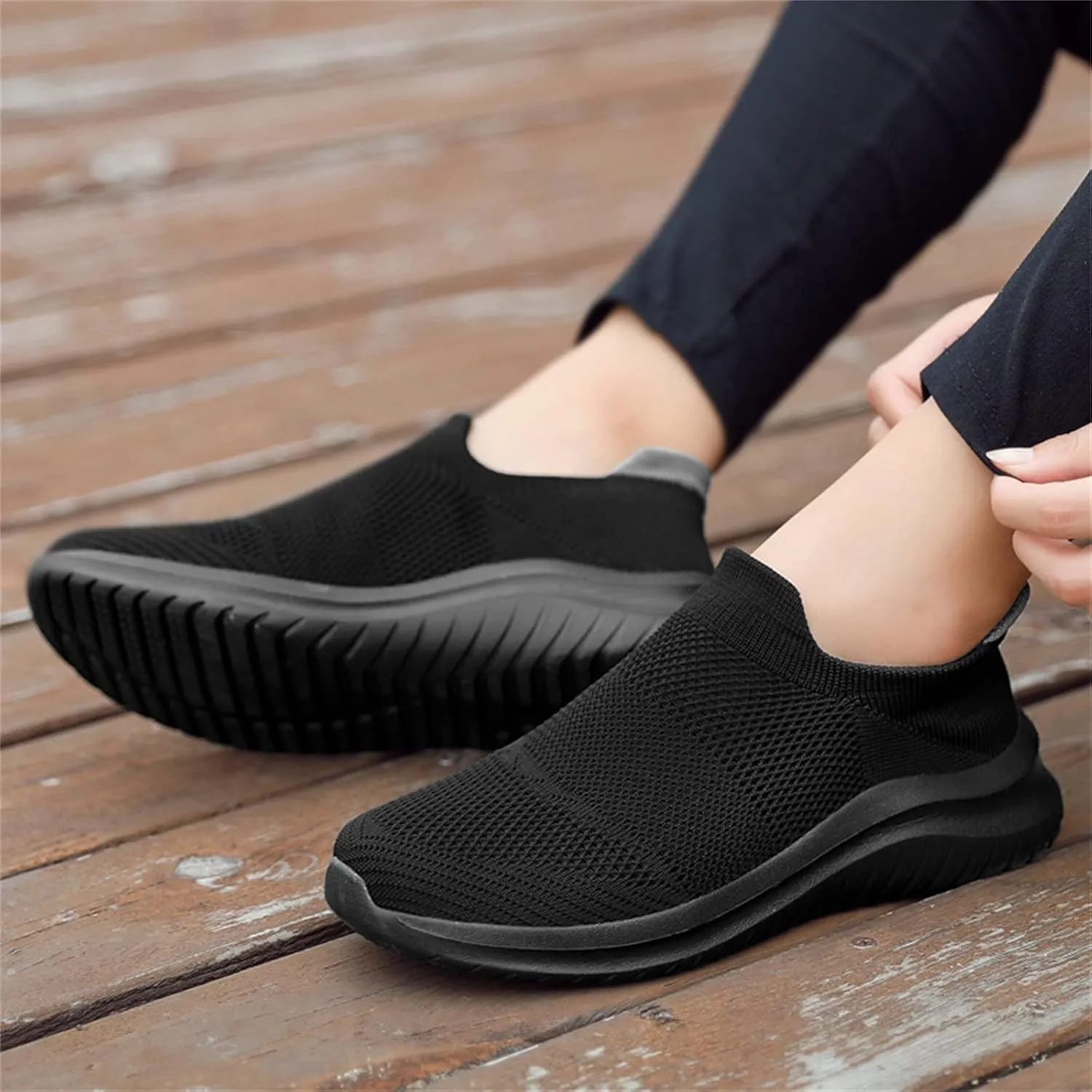 Women's Walking Shoes Non Slip Running Shoes Lightweight Fashion Sneakers Workout Shoes Breathable Athletic Shoes